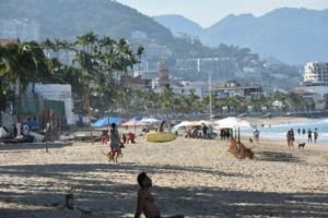 Playa Camarones puerto vallarta