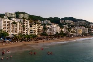 Playa Los Muertos