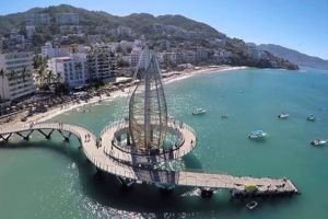 muelle de Playa Los Muertos