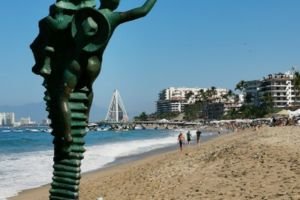 Playa Los Muertos