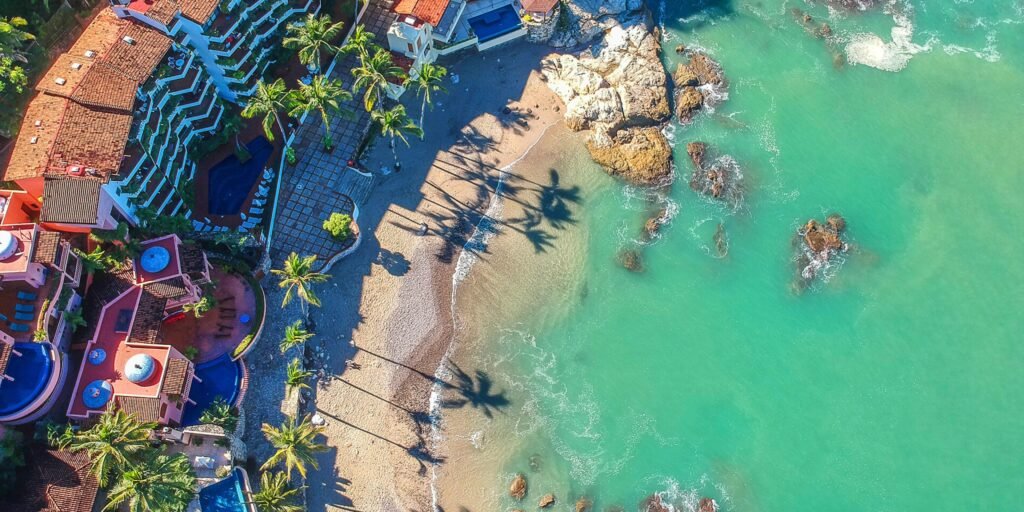 Playa Amapas: Paraíso Escondido en Puerto Vallarta