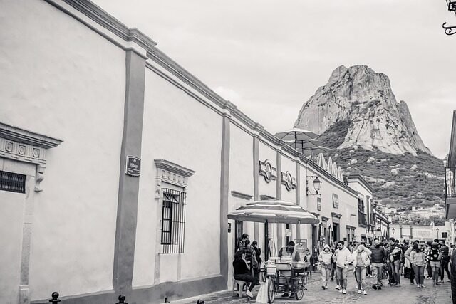 Guía definitiva: ¿Qué hacer en Peña de Bernal y dónde comer?