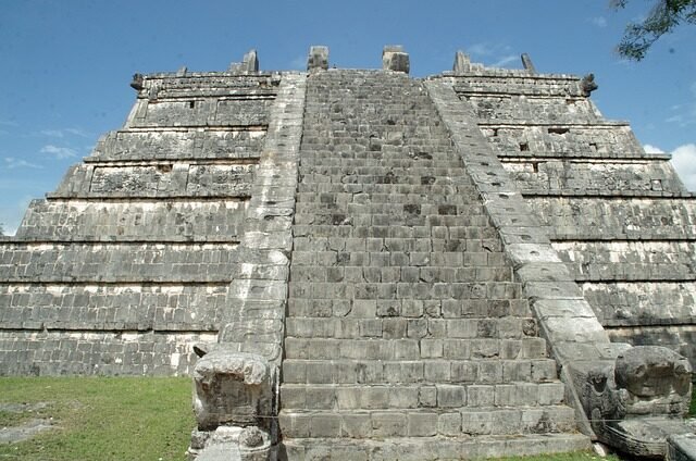 Quetzalcóatl