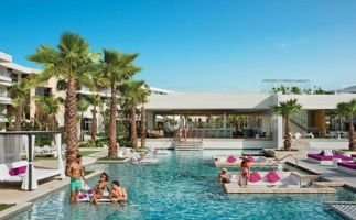 Breathless Riviera Cancún Resort & Spa