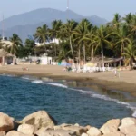 playa la boquita manzanillo